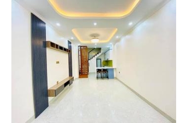 Nhà đẹp Định Công, 40 m,5 tầng,giá 3 tỷ.